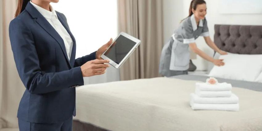 housekeeping staffs services